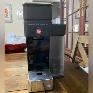 Francis Francis Illy coffee and espresso machine